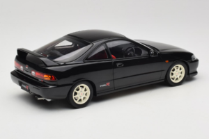 Honda Integra Type R DC2 Pre-Facelift Flamenco Black Pearl MotorHelix 1:18 M85203 Fém – 3. kép a 8-ből