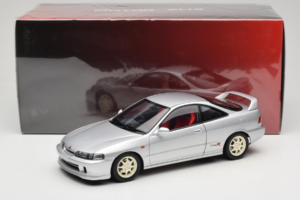 Honda Integra Type R DC2 Pre-Facelift Vogue Silver Metallic MotorHelix 1:18 M85202 Fém – 8. kép a 8-ből