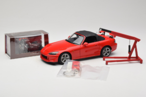 Honda S2000 AP2 Type S New Formula Red MotorHelix 1:18 M85112 Fém – 2. kép a 9-ből