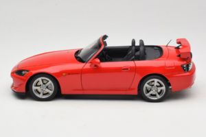 Honda S2000 AP2 Type S New Formula Red MotorHelix 1:18 M85112 Fém – 5. kép a 9-ből