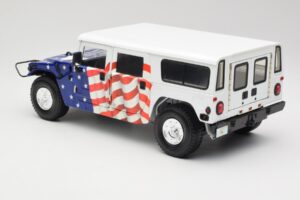 Hummer H1 AM General Gore-Lieberman Humvee America Exoto 1:18 1807 Fém – 7. kép a 8-ből