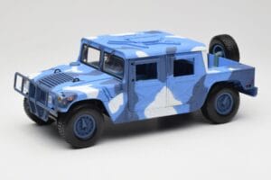Hummer H1 Humvee Kék & Fehér Motormax 1:18 73157 Fém
