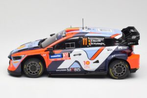 Hyundai i20 N Rally1 #11 T. Neuville / M. Wydaeghe Rally Sweden 2024 IXO 1:18 18RMC201 Fém – 3. kép a 6-ből