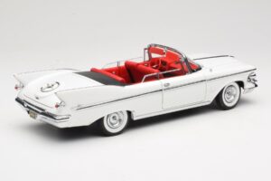 Imperial Crown Kabrió Fehér Road Signature 1:18 20138 Fém – 3. kép a 8-ből