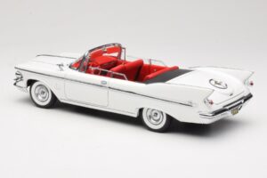 Imperial Crown Kabrió Fehér Road Signature 1:18 20138 Fém – 7. kép a 8-ből