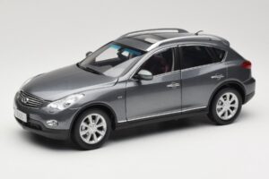 Infiniti EX25 J50 Grey Metallic Paudi 1:18 81L0049 Fém