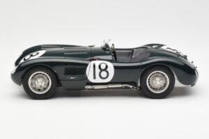 Jaguar C-Type #18 T. Rolt / D. Hamilton 24 Hours of Le Mans Winner 1953 CMC 1:18 M-195 Fém – 3. kép a 6-ből