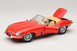 Jaguar E-Type Series 1 Kabrió Piros Bburago 1:18 3038 Fém – 2. kép a 8-ből