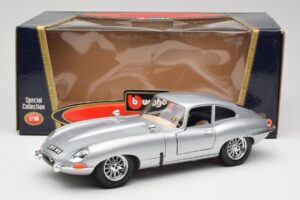 Jaguar E-Type Series 1 Ezüst Bburago 1:18 3018-M2 Fém – 8. kép a 8-ből