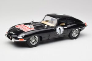 Jaguar E-Type Series 1 #1 British Racing Green Bburago 1:18 3018-M3 Fém