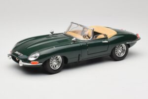 Jaguar E-Type Series 1 Roadster Zöld Bburago 1:18 3018-M5 Fém