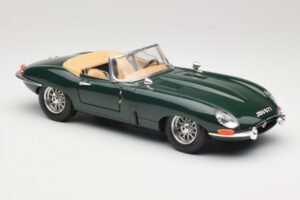 Jaguar E-Type Series 1 Roadster Zöld Bburago 1:18 3018-M5 Fém – 6. kép a 8-ből