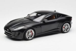 Jaguar F-Type R X152 Matt Fekete AUTOart 1:18 73652 Kompozit