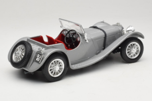 Jaguar SS100 Ezüst Bburago 1:18 3006-M2 Fém – 2. kép a 6-ből