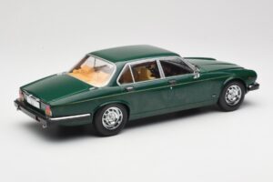 Jaguar XJ Series III Sötétzöld MCG 1:18 MCG18175 Fém – 2. kép a 6-ből