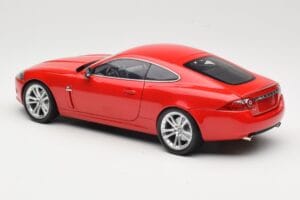 Jaguar XK X150 Piros Minichamps 1:18 150130503 Fém – 7. kép a 8-ből