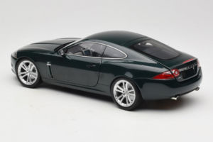 Jaguar XK X150 Zöld Minichamps 1:18 153130503 Fém – 7. kép a 8-ből