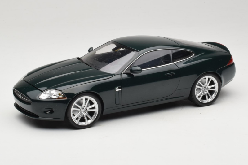 Jaguar XK X150 Zöld Minichamps 1:18 150130500 Fém