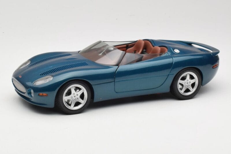 Jaguar XK180 Zöld Maisto 1:18 50337 Fém