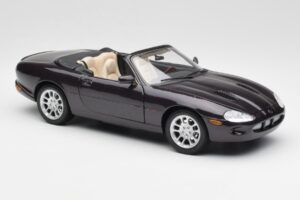 Jaguar XKR X100 Kabrió Szürke Maisto 1:18 50331 Fém – 6. kép a 8-ből