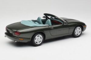 Jaguar XKR X100 Kabrió Zöld Maisto 1:18 37800-M1 Fém – 3. kép a 8-ből
