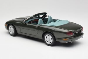 Jaguar XKR X100 Kabrió Zöld Maisto 1:18 37800-M1 Fém – 7. kép a 8-ből