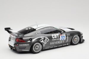 Jaguar XKR GT3 Quaife #33 P. Hall FIA GT3 Championship 2008 Minichamps 1:18 150081333 Fém – 2. kép a 6-ből