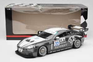 Jaguar XKR GT3 Quaife #33 P. Hall FIA GT3 Championship 2008 Minichamps 1:18 150081333 Fém – 6. kép a 6-ből