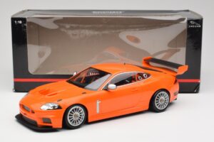 Jaguar XKR GT3 Racing Orange Minichamps 1:18 150081391 Fém – 6. kép a 6-ből