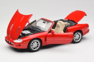 Jaguar XKR X100 Piros Maisto 1:18 50330 Fém – 2. kép a 8-ből