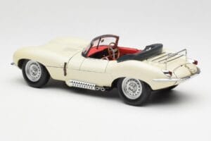 Jaguar XKSS Krémszínű AUTOart 1:18 73512 Fém – 7. kép a 8-ből