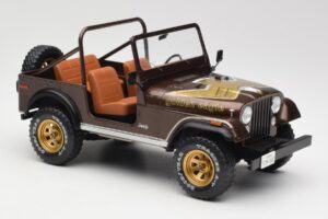 Jeep CJ-7 Golden Eagle Zöld MCG 1:18 MCG18109 Fém – 4. kép a 6-ből