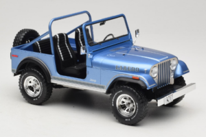 Jeep CJ-7 Laredo Kék MCG 1:18 MCG18553 Fém – 4. kép a 6-ből
