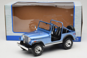 Jeep CJ-7 Laredo Kék MCG 1:18 MCG18553 Fém – 6. kép a 6-ből
