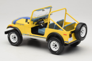 Jeep CJ-7 Renegade Sárga MCG 1:18 MCG18552 Fém – 5. kép a 6-ből