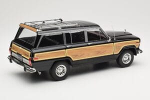 Jeep Grand Wagoneer Fekete KK-Scale 1:18 KKDC181113 Fém – 2. kép a 6-ből