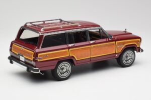 Jeep Grand Wagoneer Classic Piros AUTOart 1:18 74002 Fém – 3. kép a 8-ből