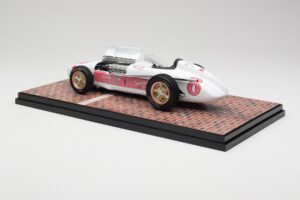 Watson Roadster #8 P. Flaherty John Zink Racing Indianapolis 500 Winner 1956 Carousel 1 1:18 143000 Fém – 2. kép a 6-ből