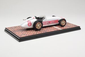 Watson Roadster #8 P. Flaherty John Zink Racing Indianapolis 500 Winner 1956 Carousel 1 1:18 143000 Fém – 3. kép a 6-ből