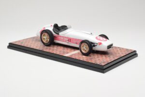 Watson Roadster #8 P. Flaherty John Zink Racing Indianapolis 500 Winner 1956 Carousel 1 1:18 143000 Fém – 4. kép a 6-ből