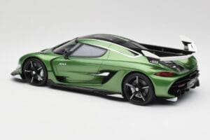 Koenigsegg Jesko Attack Zöld GT Spirit 1:18 GT927 Gyanta – 5. kép a 6-ből