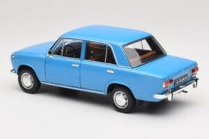 Lada 1200 2101 Kék IXO 1:18 18CMC204OP Fém – 7. kép a 8-ből