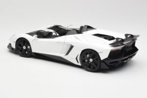 Lamborghini Aventador J Fehér AUTOart 1:18 74674 Fém – 7. kép a 8-ből