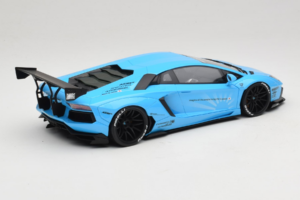 Lamborghini Aventador Liberty Walk Kék GT Spirit 1:18 GT073 Gyanta – 2. kép a 6-ből