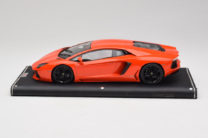 Lamborghini Aventador Narancssárga MR Collection 1:18 LAMB064 Gyanta