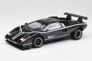Lamborghini Countach LP500S Fekete Kyosho 1:18 08326K Fém