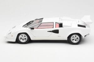 Lamborghini Countach LP500S Fehér Kyosho 1:18 08320E Fém – 4. kép a 8-ből