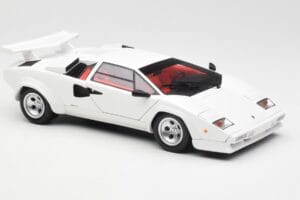 Lamborghini Countach LP500S Fehér Kyosho 1:18 08320E Fém – 6. kép a 8-ből