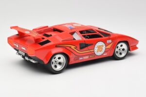 Lamborghini Countach Piros Bburago 1:18 3047 Fém – 3. kép a 8-ből