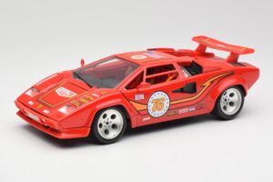 Lamborghini Countach Piros Bburago 1:18 3047 Fém